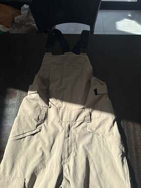 Rossignol Men's Relaxed Fit Ski Bib Snowboard Overalls in Beige